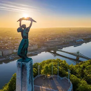 Hotel Kristal Gellert Hill