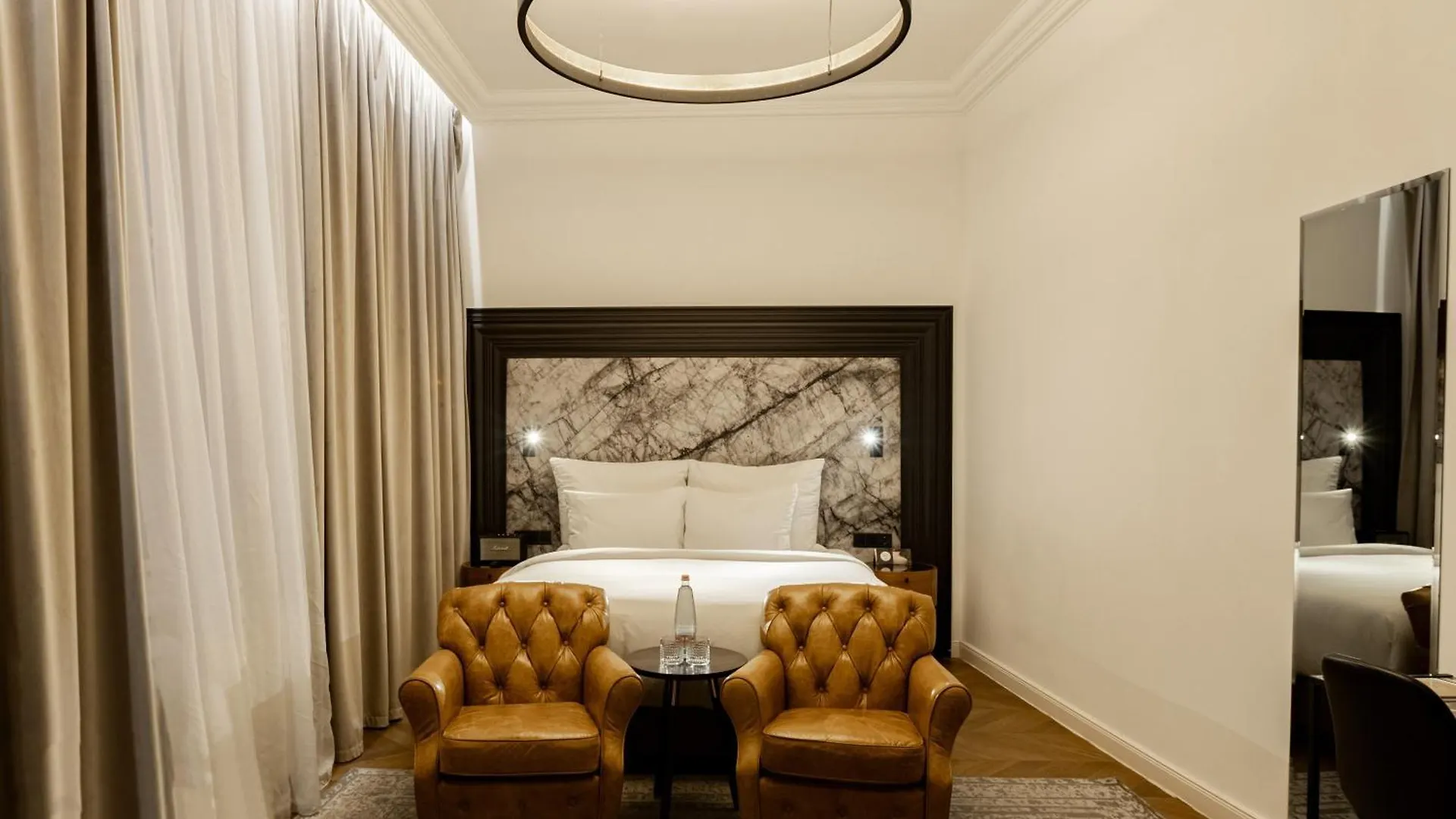 ****  Hotel Collect - Adults Only Budapest Ungarn